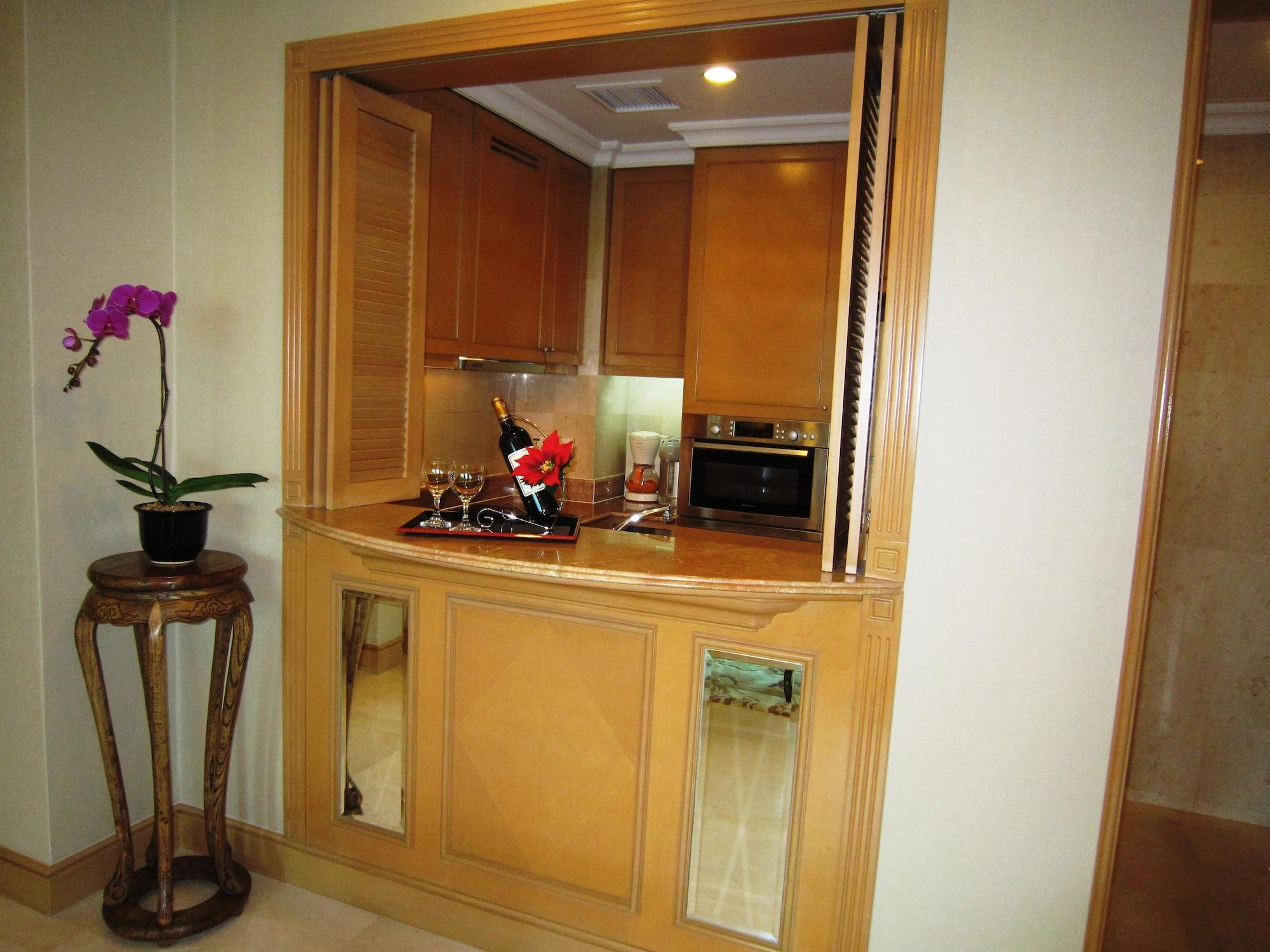 Shangri-La Apartments Сингапур Екстериор снимка