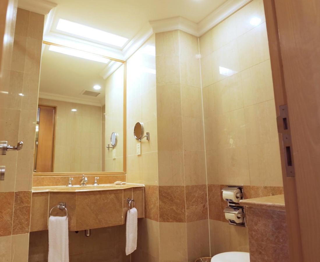 Shangri-La Apartments Сингапур Екстериор снимка