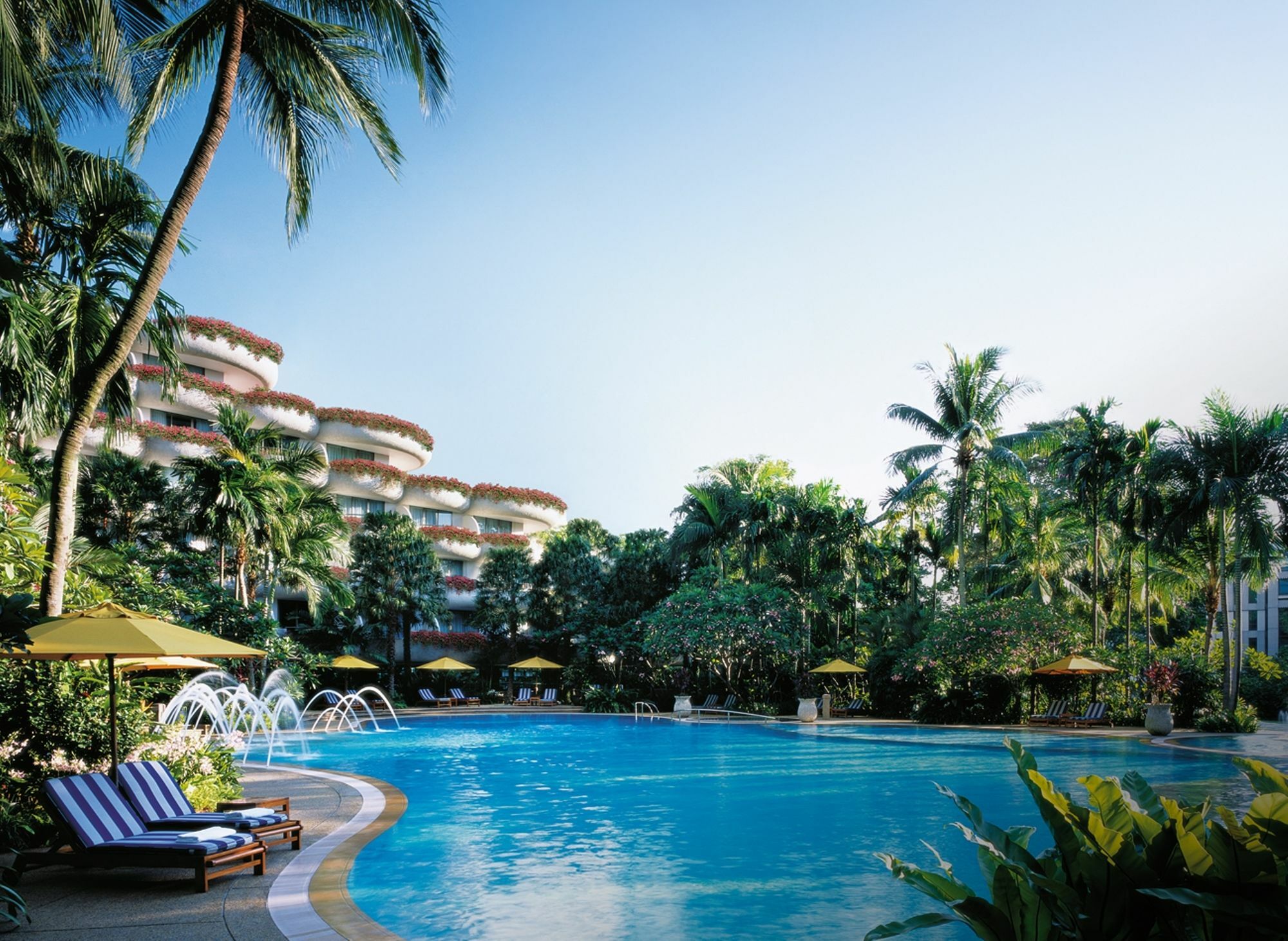 Shangri-La Apartments Сингапур Екстериор снимка